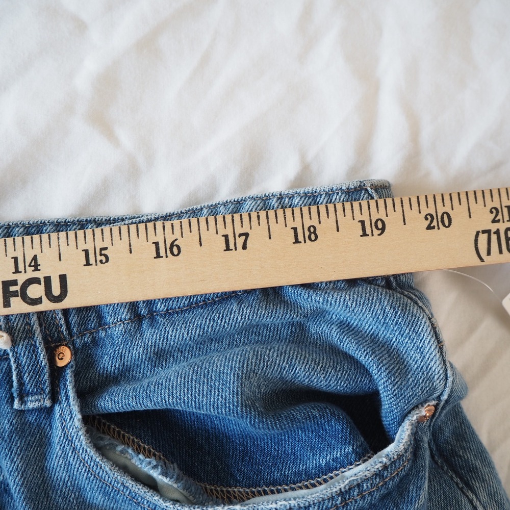PAIGE Zoey 31" Tie Waist Wide Leg Jeans Women's 34 Vintage Style Soft Denim - Picture 13 of 16